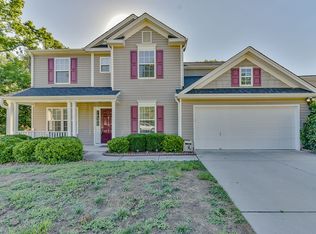 2121 Hunters Trail Dr, Indian Trail, NC 28079