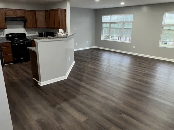 11123 Wortham Crest Cir, Manassas, VA 20109