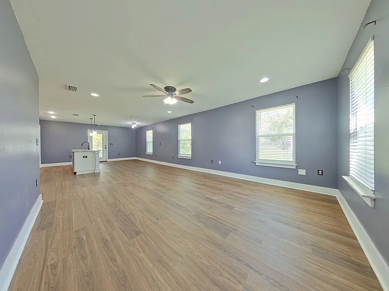2-web-or-mls-2 Living Room-3_03202026