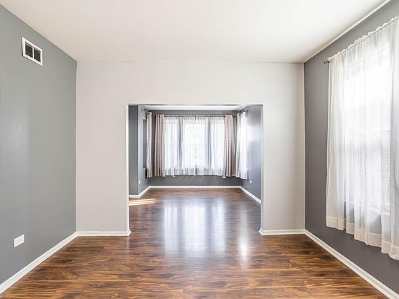 5th image of 6630 S Washtenaw Ave #2