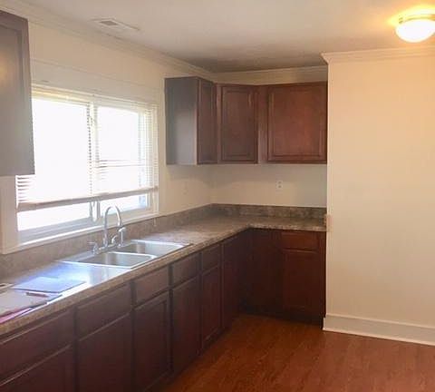 2nd image of 408 North St APT A