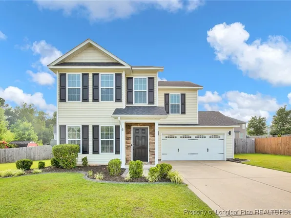 1210 Snipe Ct, Hope Mills, NC 28348