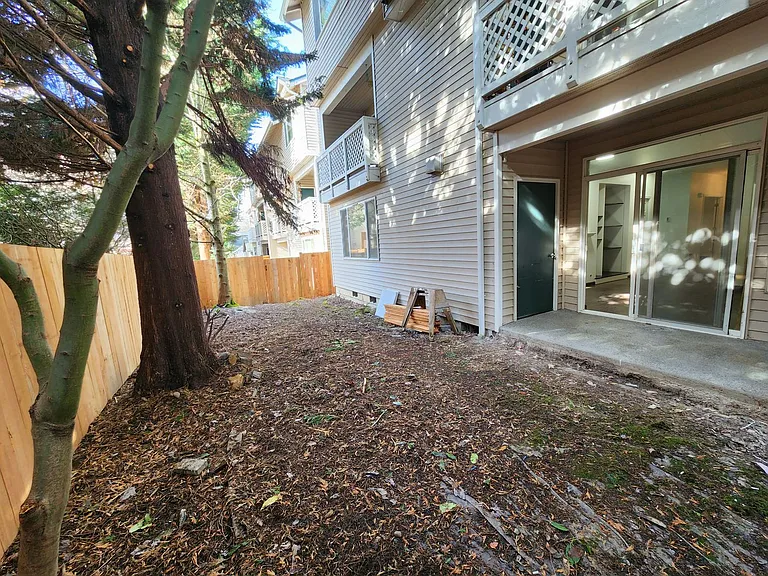 17827 80th Ave NE #B102 — Photo 30