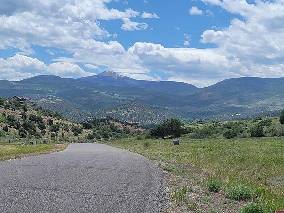 5th image of 819 Bear Creek Circle