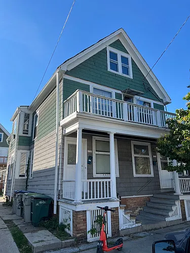 1729 N Warren Ave Photo 1