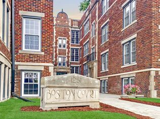 Boston Court Detroit, Detroit, MI 48202