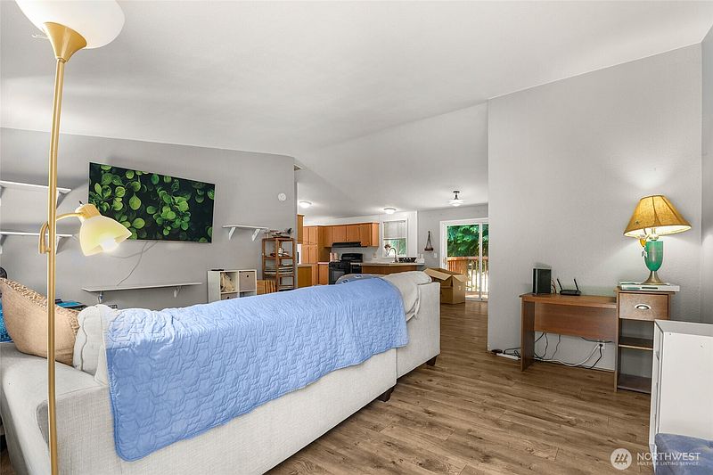 2nd image of 2035 Chico Way NW
