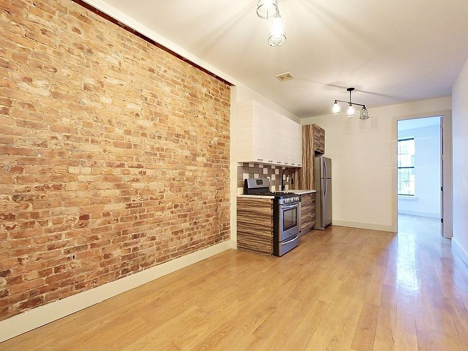 1st image of 271 Halsey St #1B