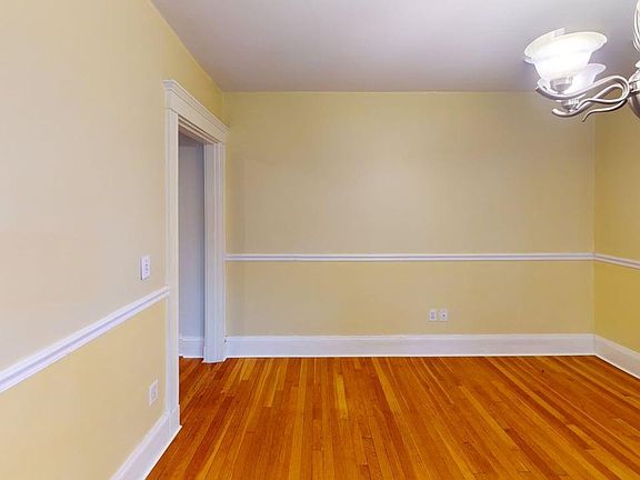 5th image of 189 Wordsworth St