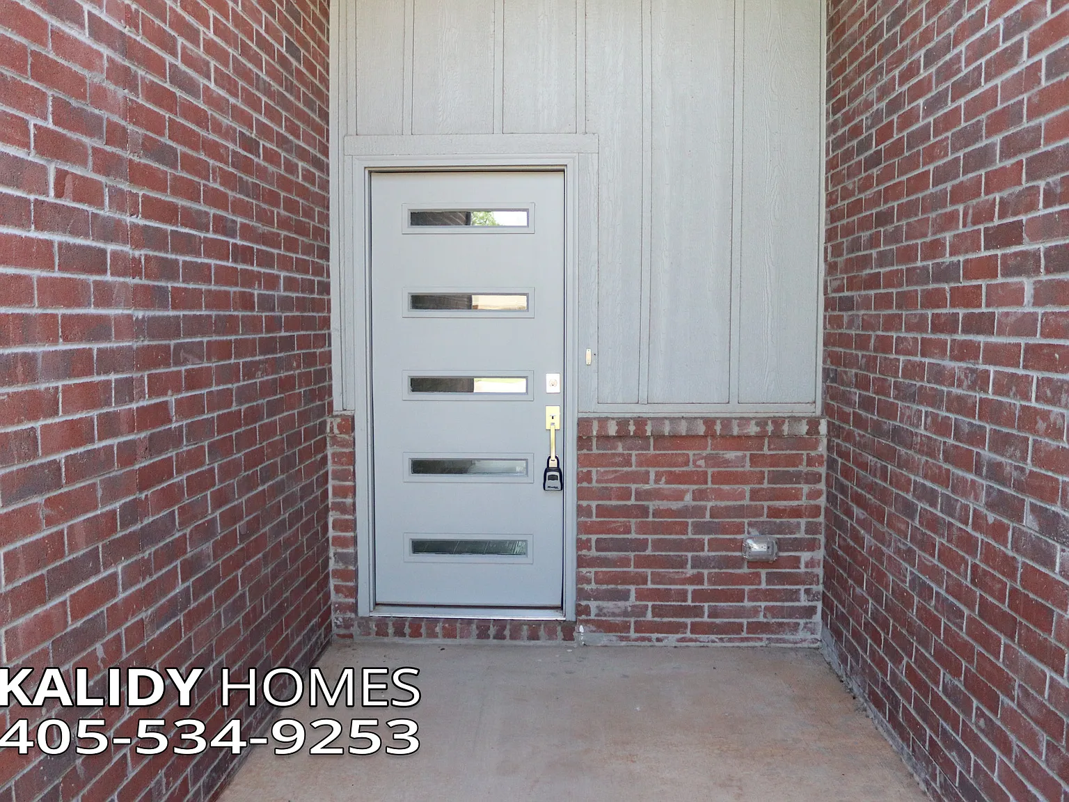 521 Remington Avenue - 1 — Photo 2