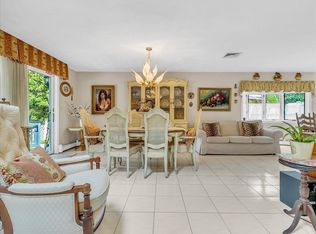 51 Walnut St, Saugus, MA 01906