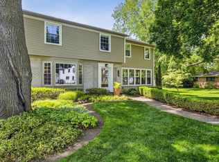 2429 Fairway Dr, Birmingham, MI 48009