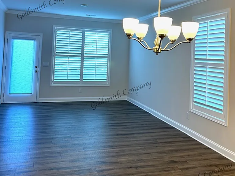 517 Yellow Fox Rd — Photo 6