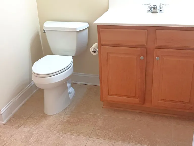 5215 Center St #405 — Photo 14