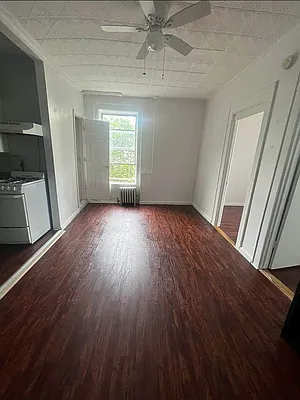Rented by Standard Living Realty Inc | media 1