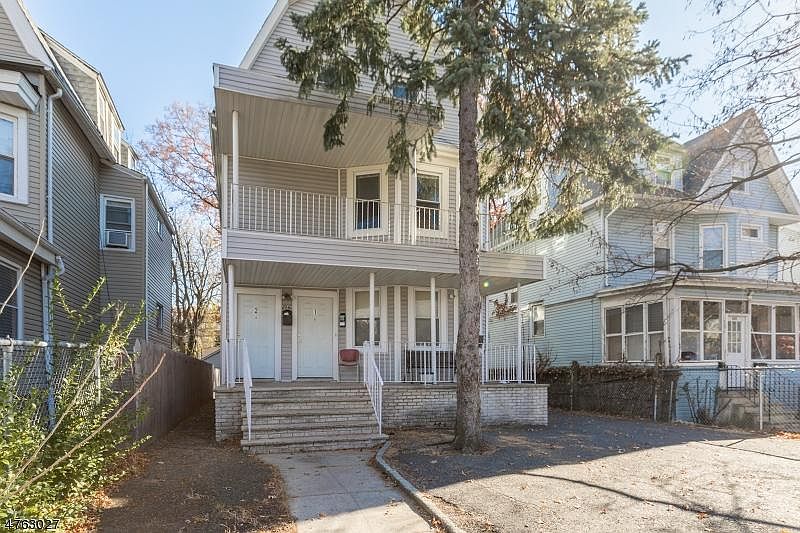 1st image of 256 S Clinton St #1