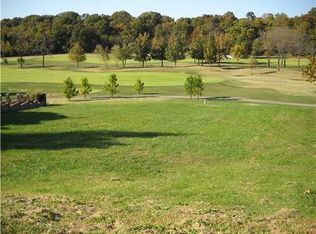 64 W Champions Blvd #64, Rogers, AR 72758