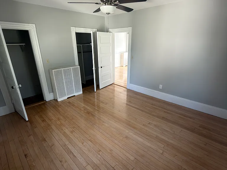 20-22 Florence St #2 — Photo 12