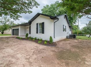 217 NW K St, Bentonville, AR 72712