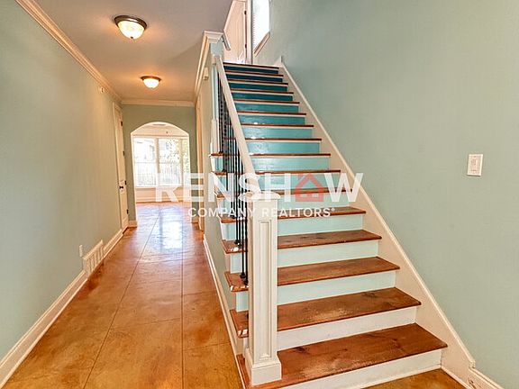 4th image of 2043 Peabody Ave