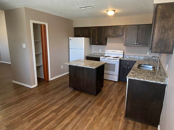 4th image of 319-327 SE 3rd St #327-203