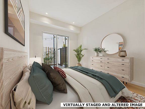5th image of 4136 Harter Ave #4136