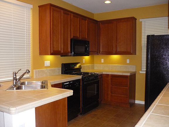 2nd image of 141 Natalino Cir