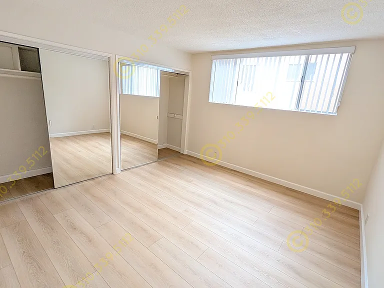 11940 Montana Ave #30-201 — Photo 18