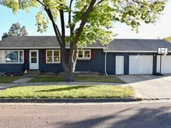 1019 E Erskine St, Pierre, SD 57501