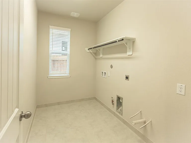 3530 Lake Bella Megan Dr — Photo 6