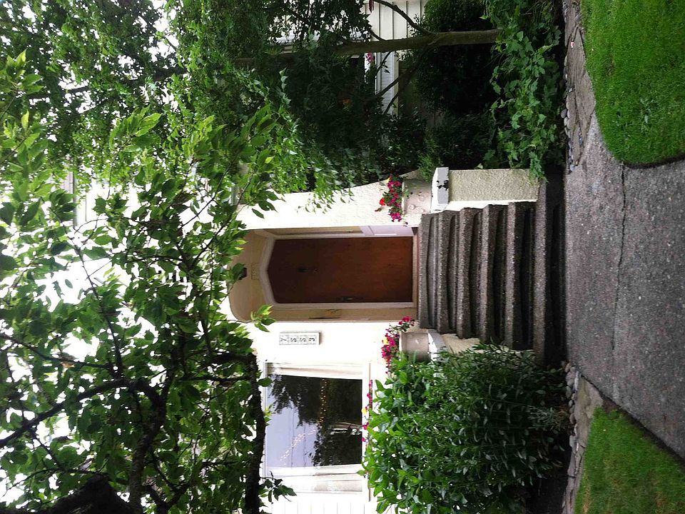 2nd image of 7553 19th Ave NE