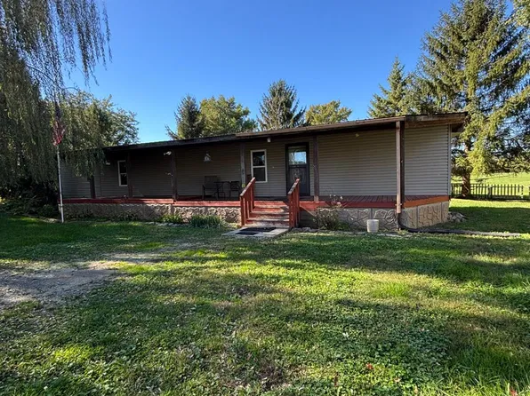 215 W Mound St, Sabina, OH 45169