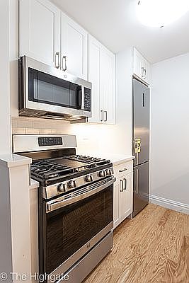 5th image of 182 E 95th St APT 19H