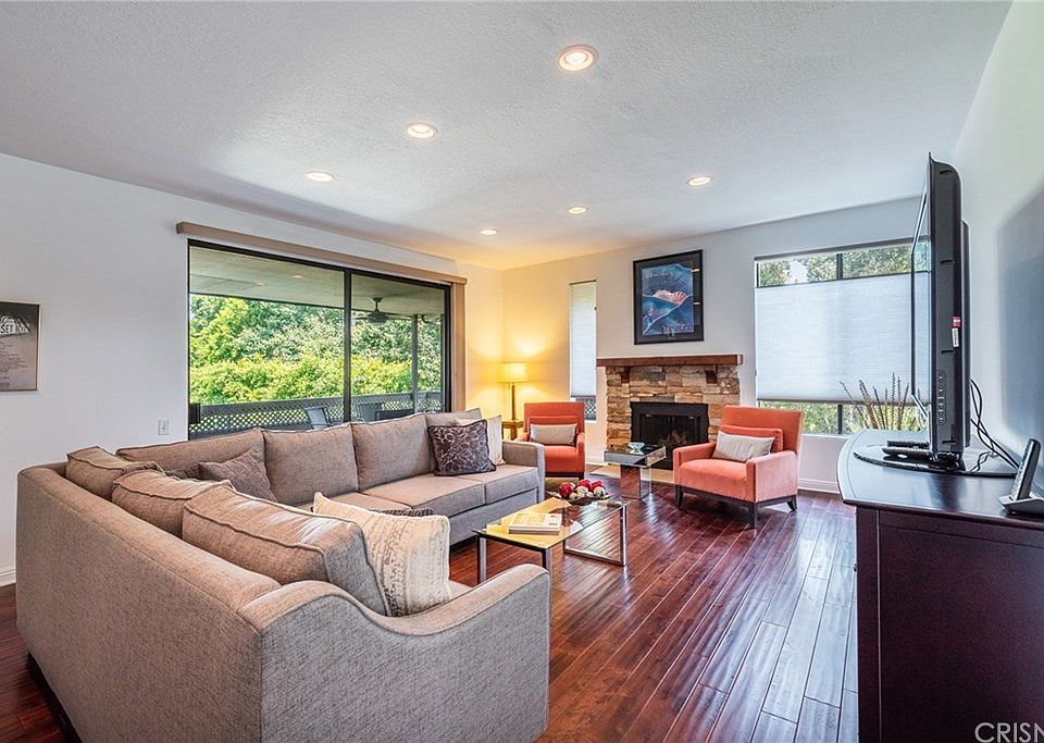 1st image of 4822 Van Noord Ave APT 12
