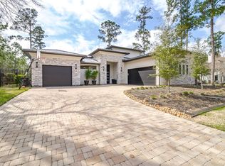 10 Kingscote Way, Spring, TX 77382