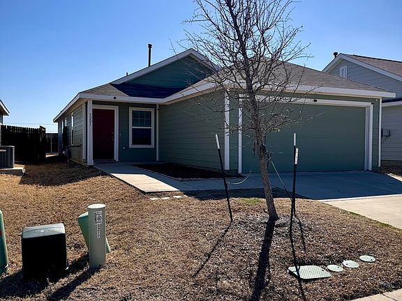 2nd image of 3221 Coyote Way