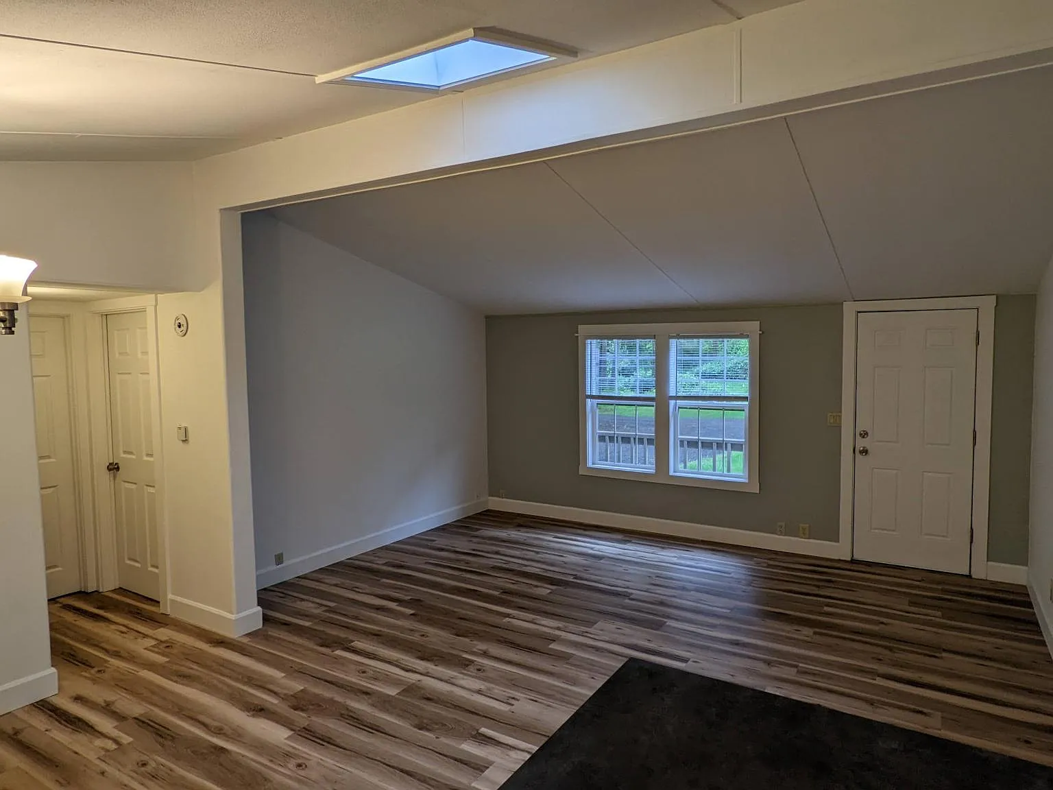 821 Kamus Way — Photo 4