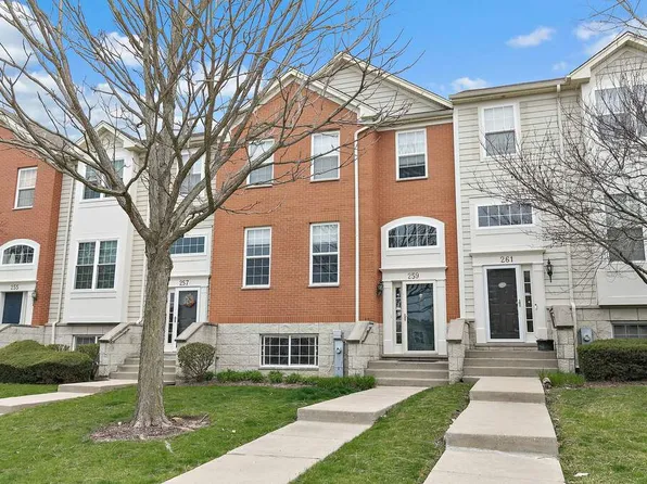 259 Comstock Dr, Elgin, IL 60124