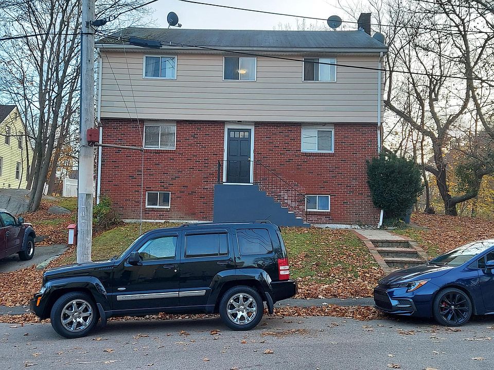 1st image of 80 Scotch Pond Pl #1