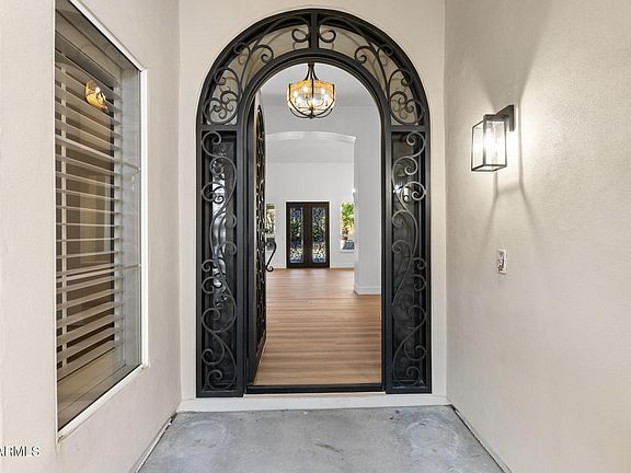 4th image of 3102 E DESERT BROOM Way