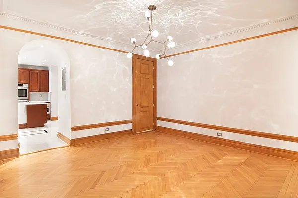 Rented by WAM Partners - William Moses Co. | media 6