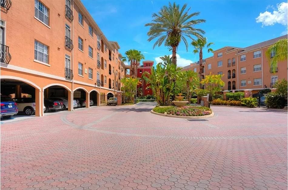 1st image of 501 Knights Run Ave APT 1103