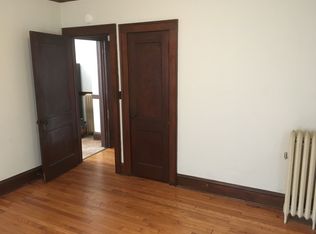 9 Newton St, Meriden, CT 06450