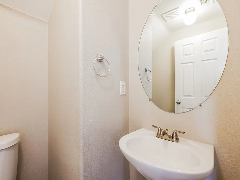 892 Shining Rose Pl — Photo 16