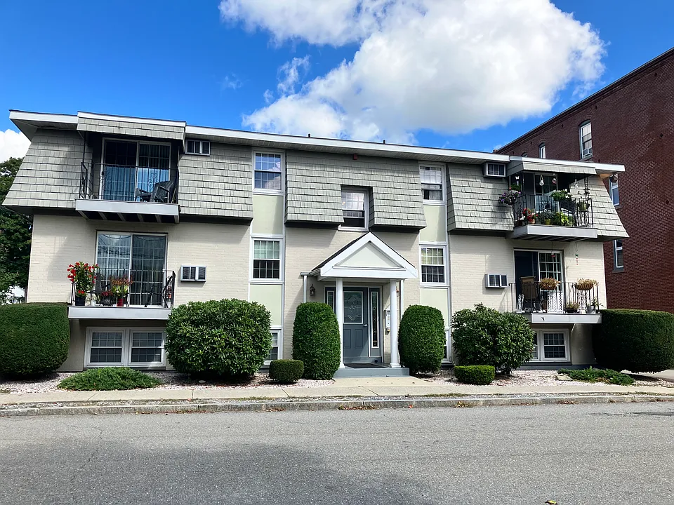 13 Summer St #10