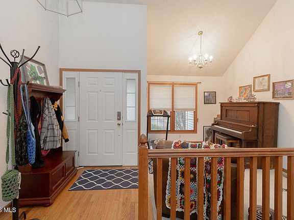 3rd image of 14633 Dexter Falls Rd