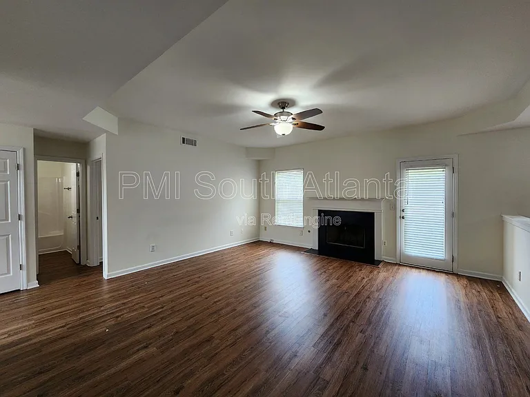 2551 Wrangler Dr SW — Photo 20