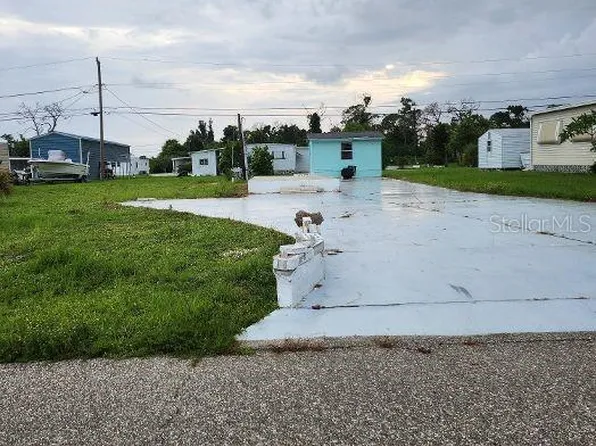 1356 Kingfisher Dr #24, Englewood, FL 34224