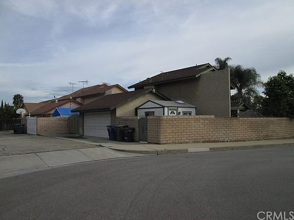 4th image of 501 E Fairfield Ct