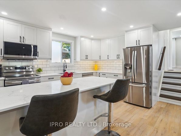Additional property image - 8 Dolman Ct, Cambridge, ON N1S 4G4